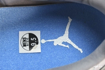 Grey” “Cement 11 AV2187-140 Jordan Air Low 0730